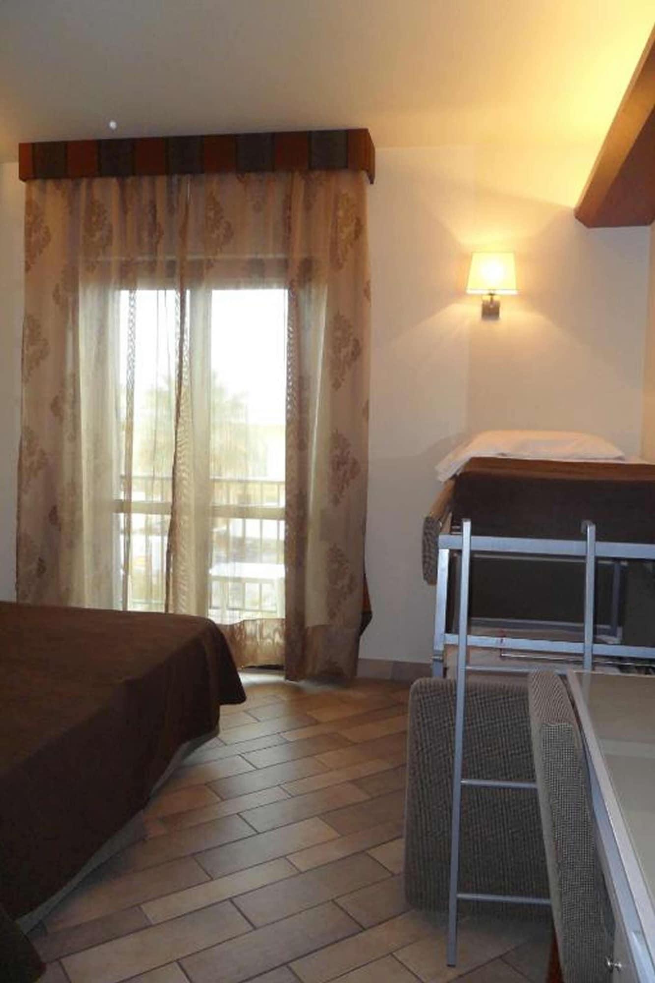 Eden Hotel 3*